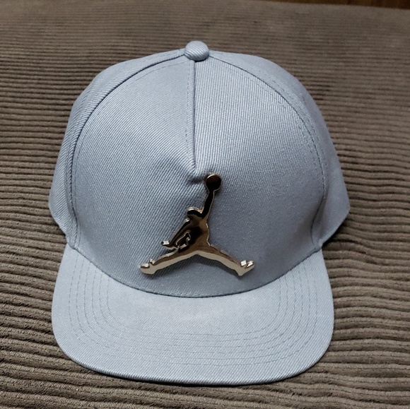 gold jordan hat